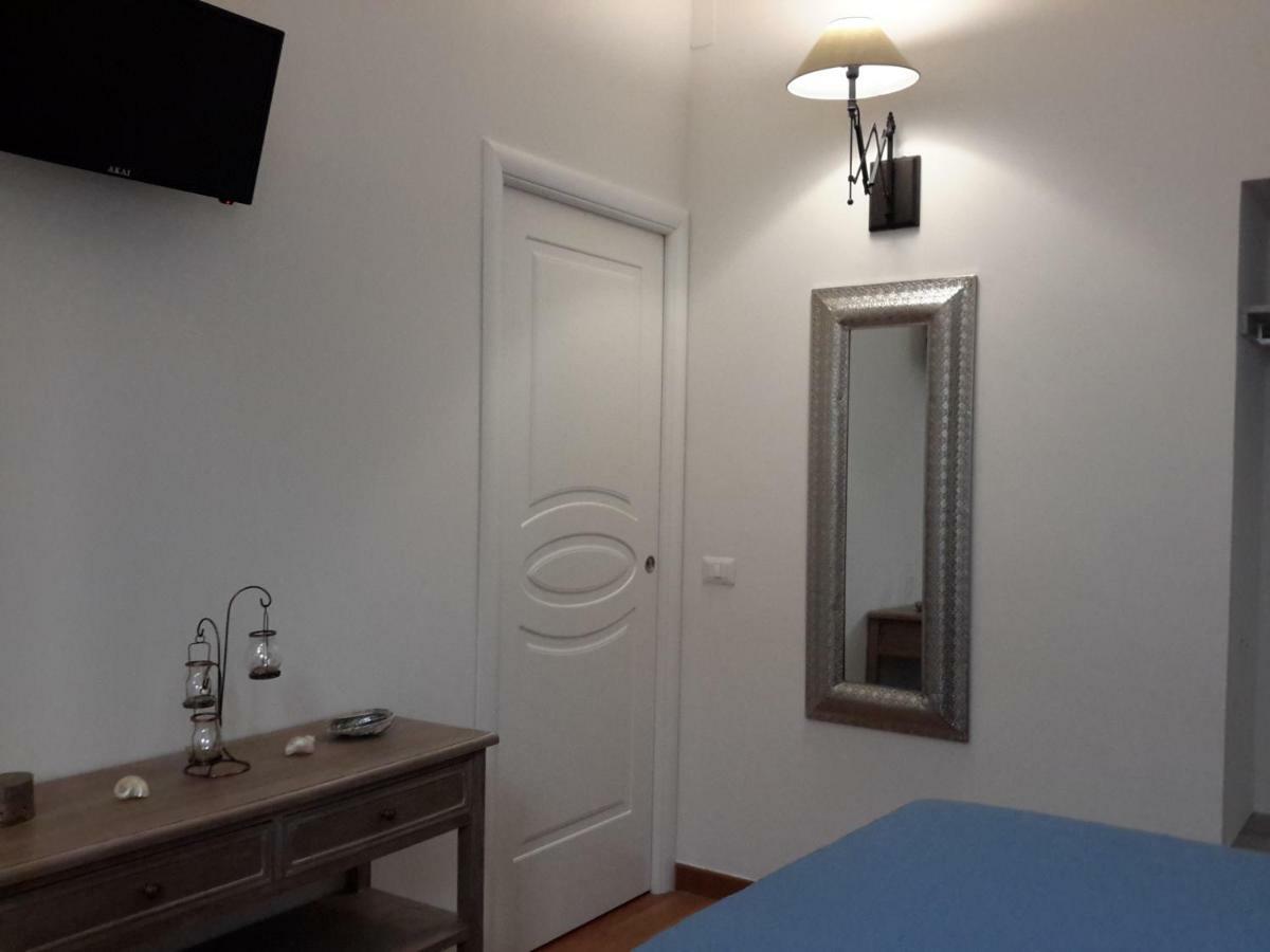 Bed and Breakfast Le Stanze Di Penelope Salerno Exterior foto
