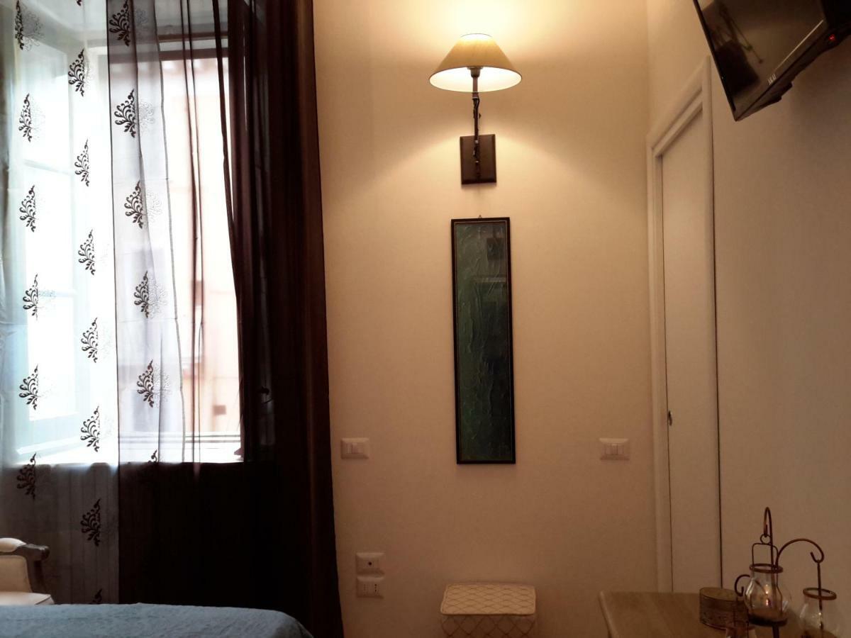 Bed and Breakfast Le Stanze Di Penelope Salerno Exterior foto