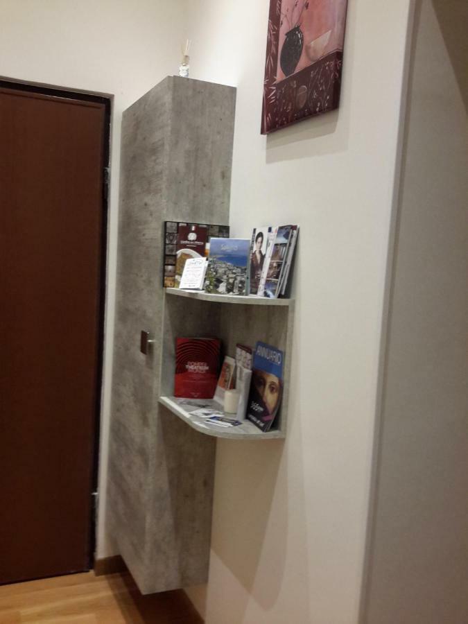 Bed and Breakfast Le Stanze Di Penelope Salerno Exterior foto
