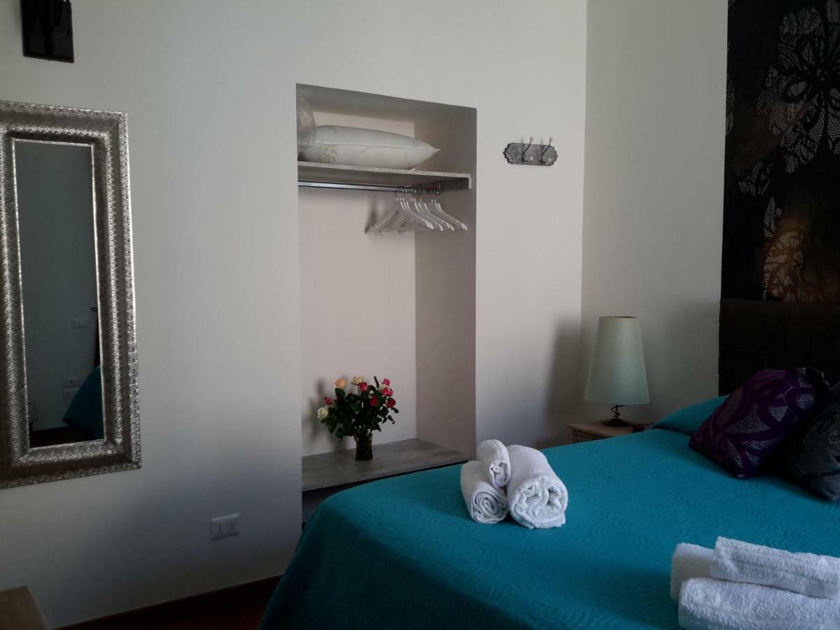Bed and Breakfast Le Stanze Di Penelope Salerno Exterior foto
